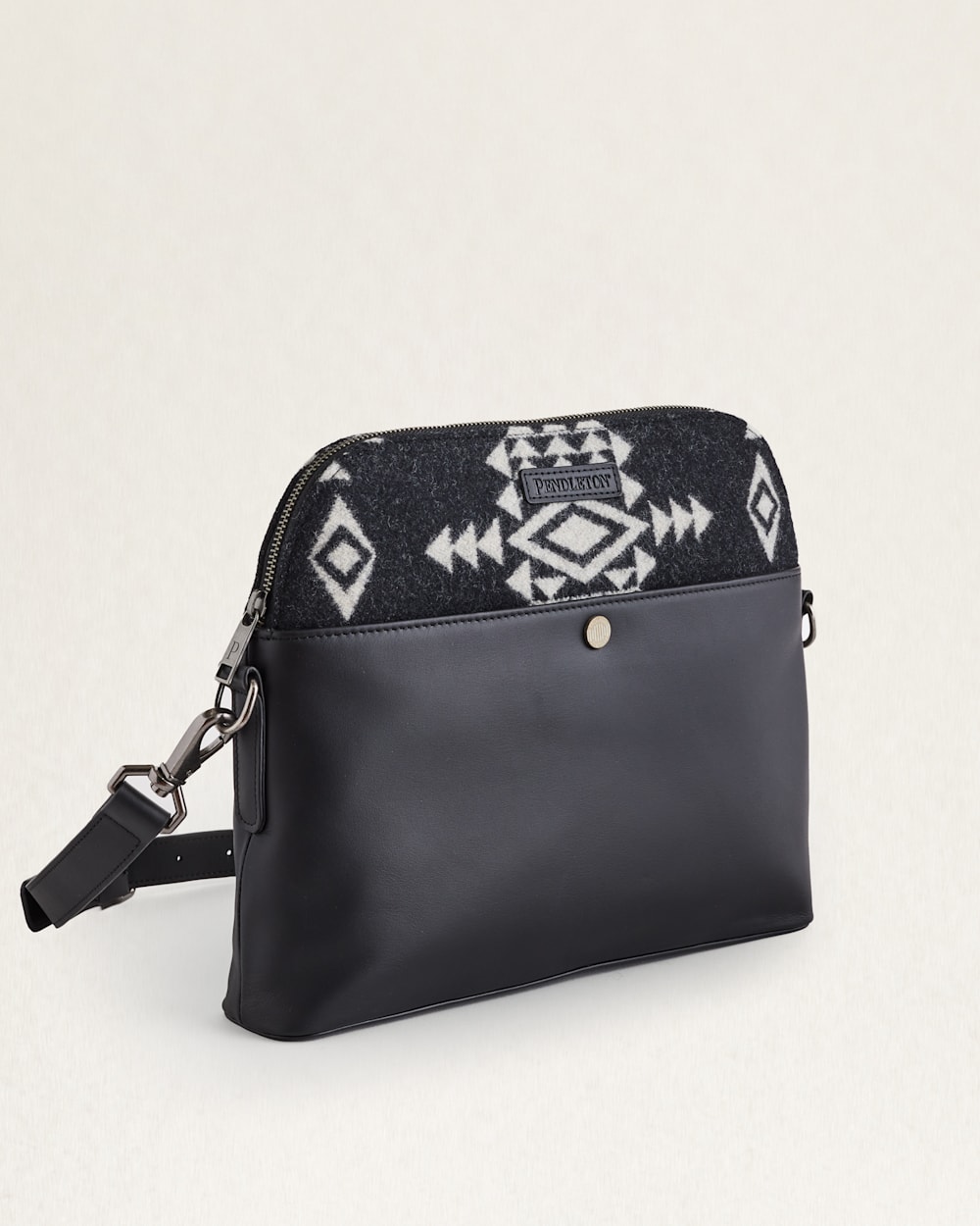 ALTERNATE VIEW OF ROCK POINT WOOL/LEATHER CROSSBODY IN BLACK image number 2