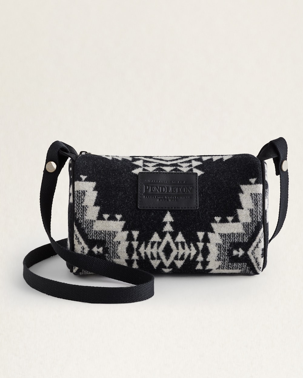 Pendleton travel bag hotsell