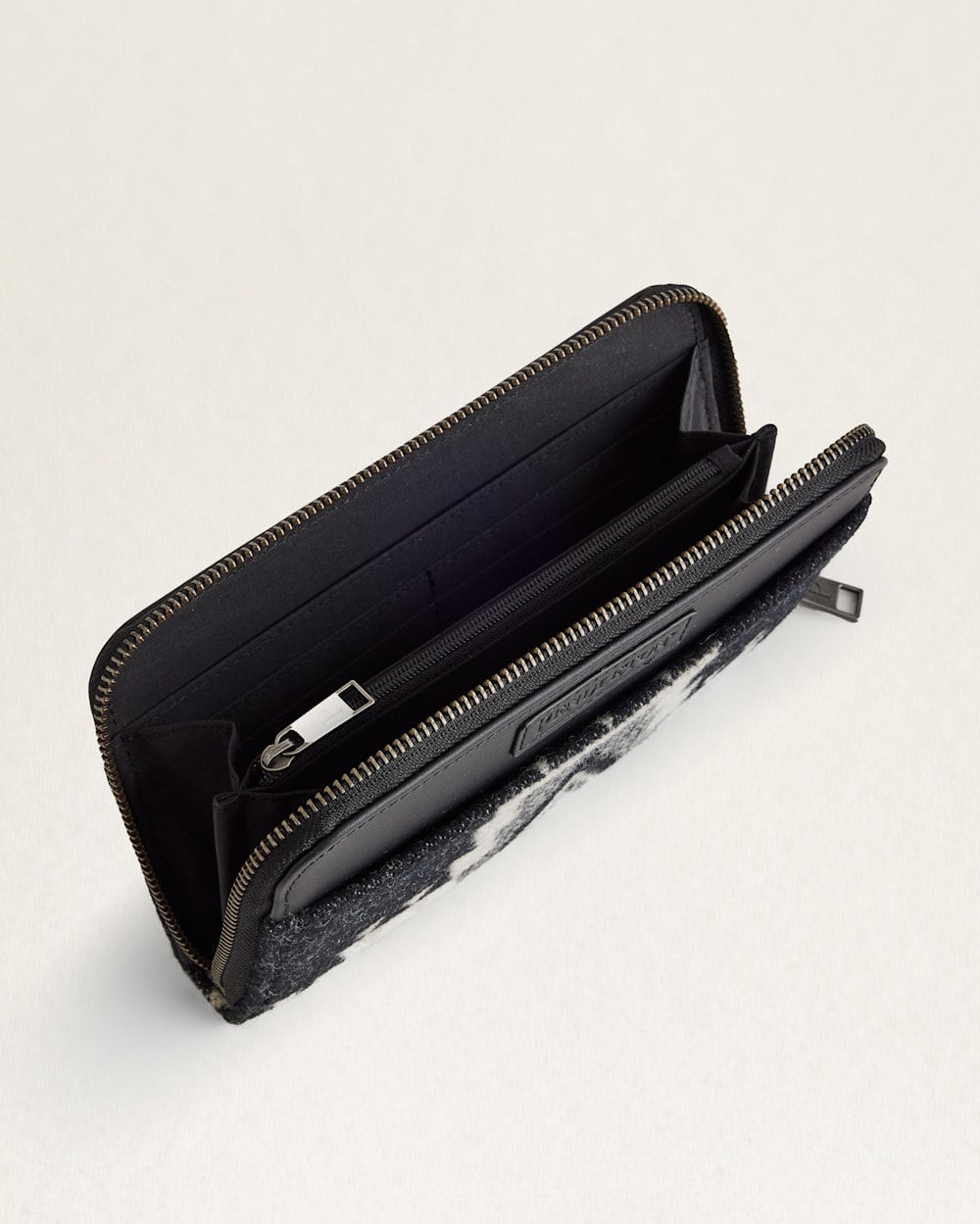 ALTERNATE VIEW OF ROCK POINT CONTINENTAL ZIP WALLET IN BLACK image number 2