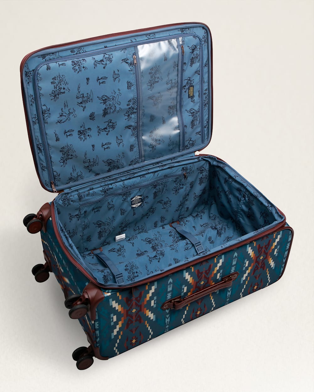 ALTERNATE VIEW OF CARICO LAKE 28" SOFTSIDE SPINNER LUGGAGE IN BLUE image number 6
