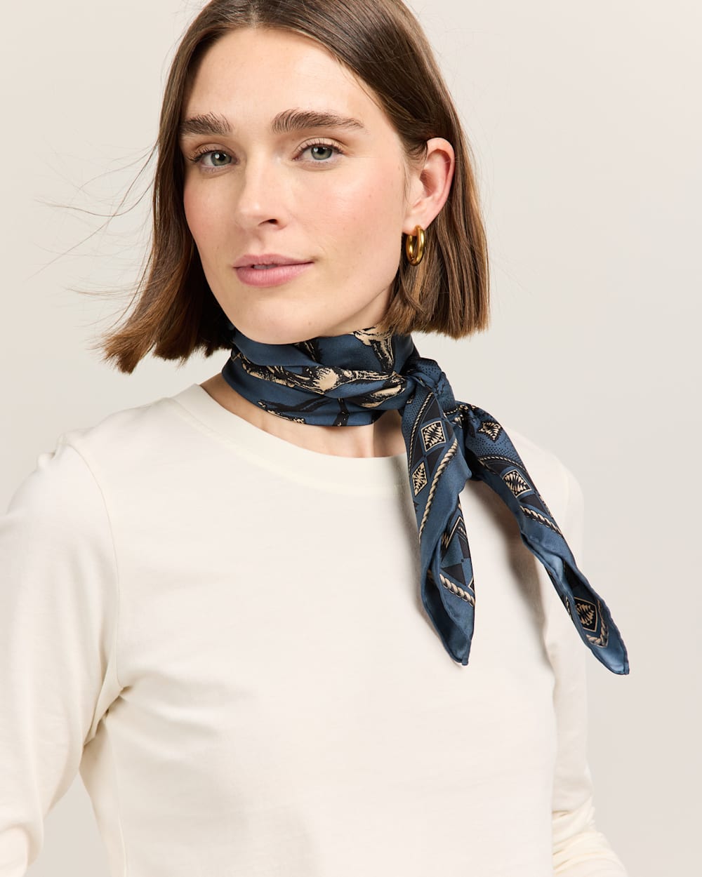 ALTERNATE VIEW OF HERD OF HORSES SILK SCARF IN BLUE image number 4