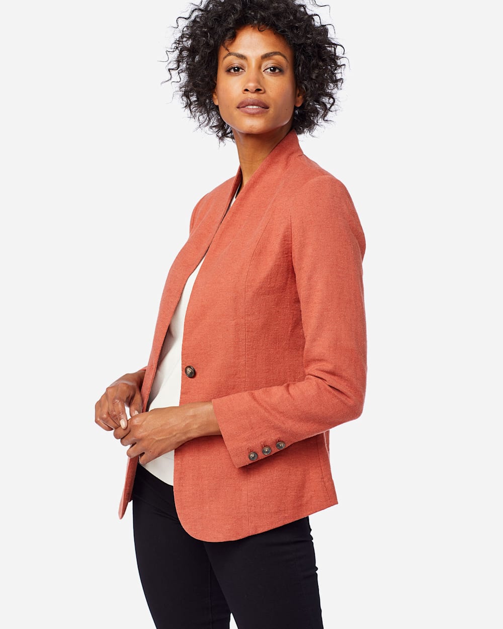 WOMEN'S COLLARLESS ONE BUTTON BLAZER IN TERRA COTTA image number 1
