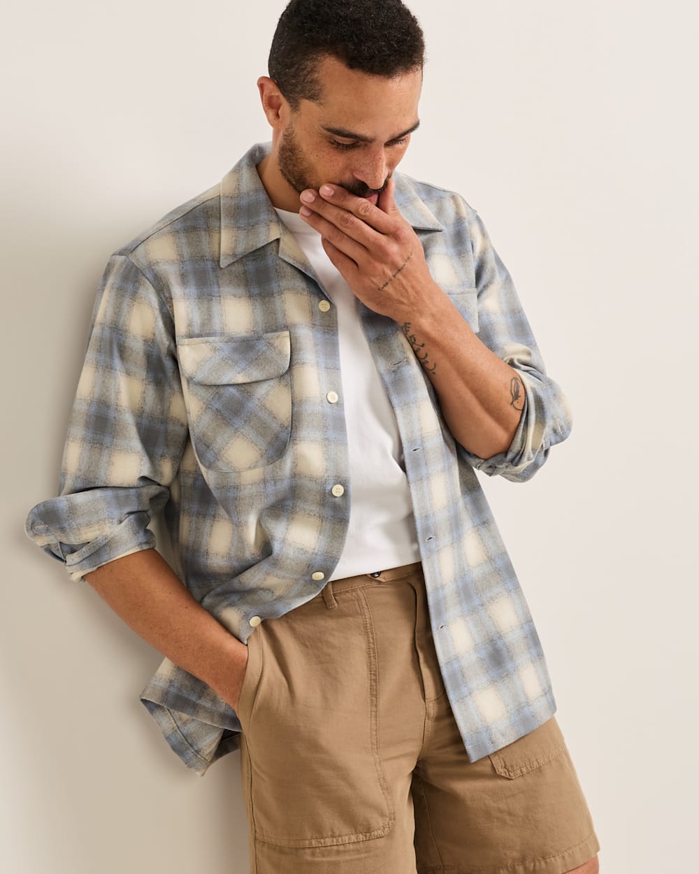 MEN'S PLAID BOARD SHIRT IN TAN/BLUE/GREY OMBRE image number 1