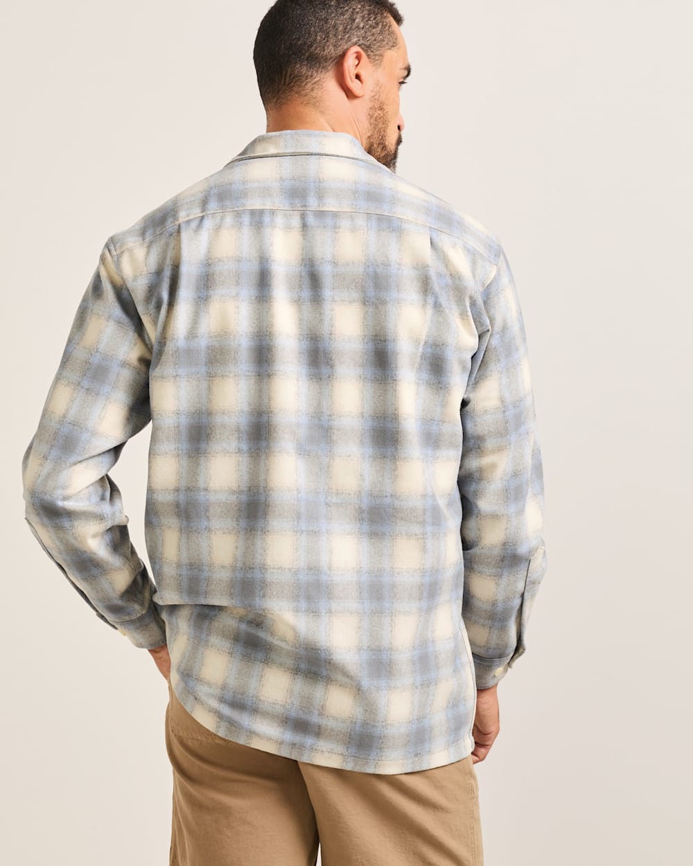 ALTERNATE VIEW OF MEN'S PLAID BOARD SHIRT IN TAN/BLUE/GREY OMBRE image number 2