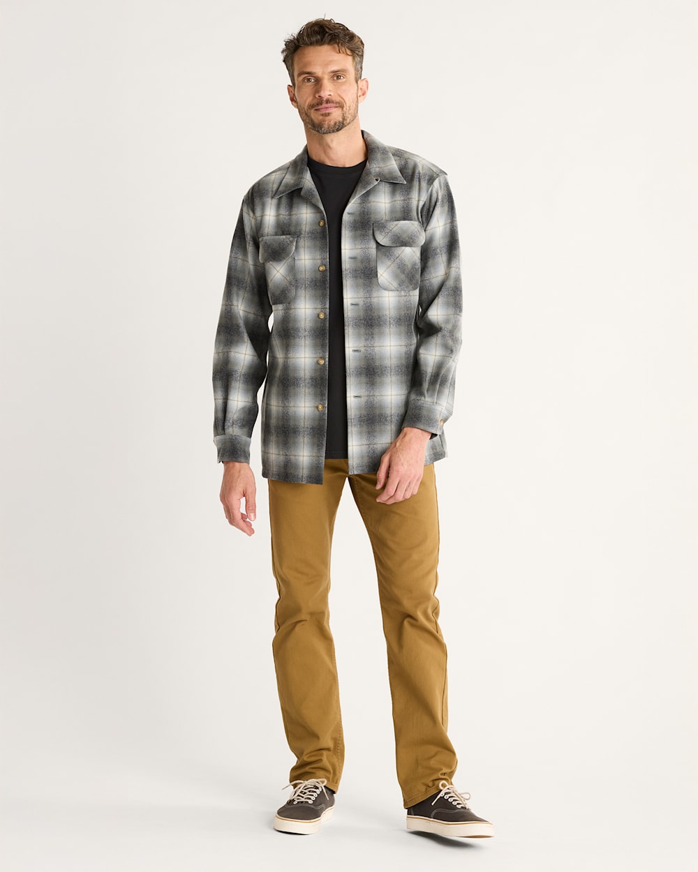 ALTERNATE VIEW OF MEN'S PLAID BOARD SHIRT IN OXFORD MIX/GREEN OMBRE image number 4
