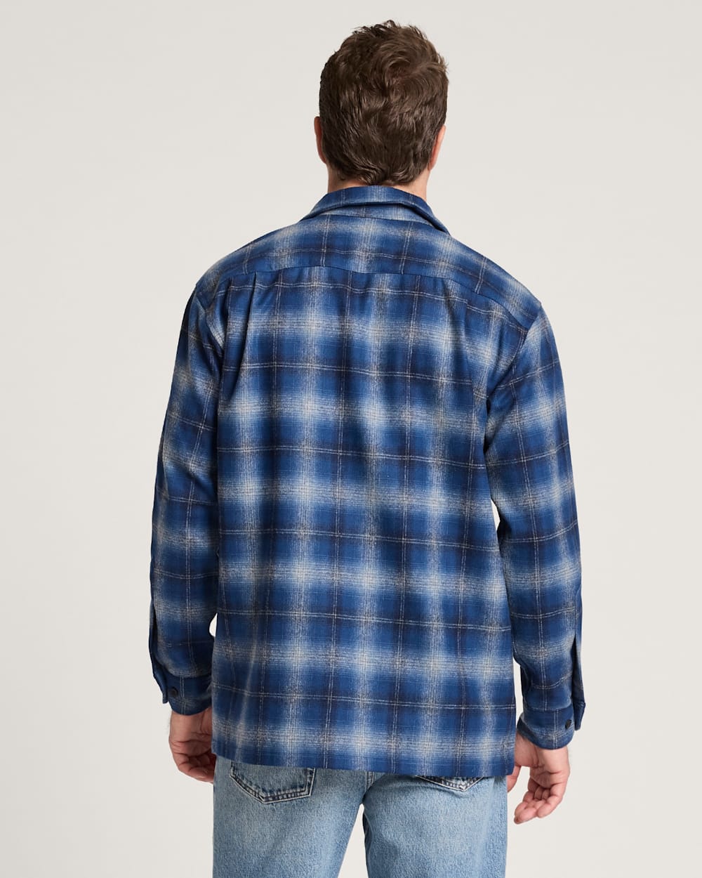 ALTERNATE VIEW OF PLAID BOARD SHIRT IN NAVY OMBRE image number 2
