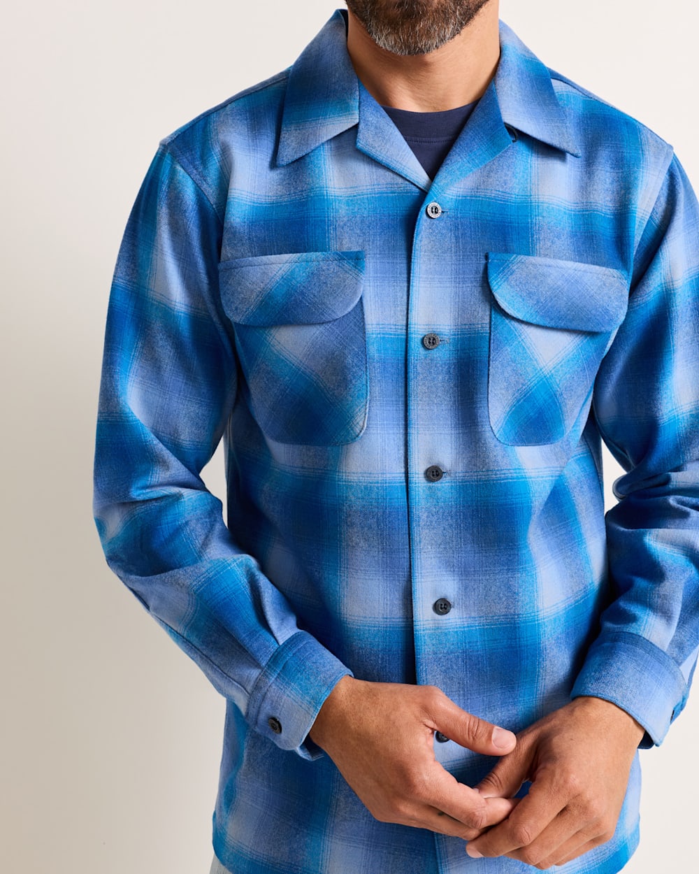 ALTERNATE VIEW OF MEN'S PLAID BOARD SHIRT IN BLUE OMBRE image number 4