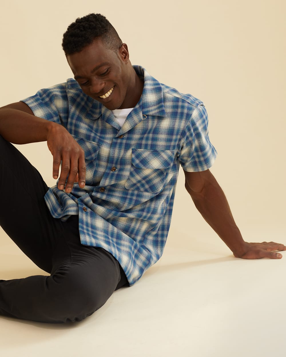 MEN'S PLAID SHORT-SLEEVE BOARD SHIRT IN BLUE/WHITE PLAID image number 1