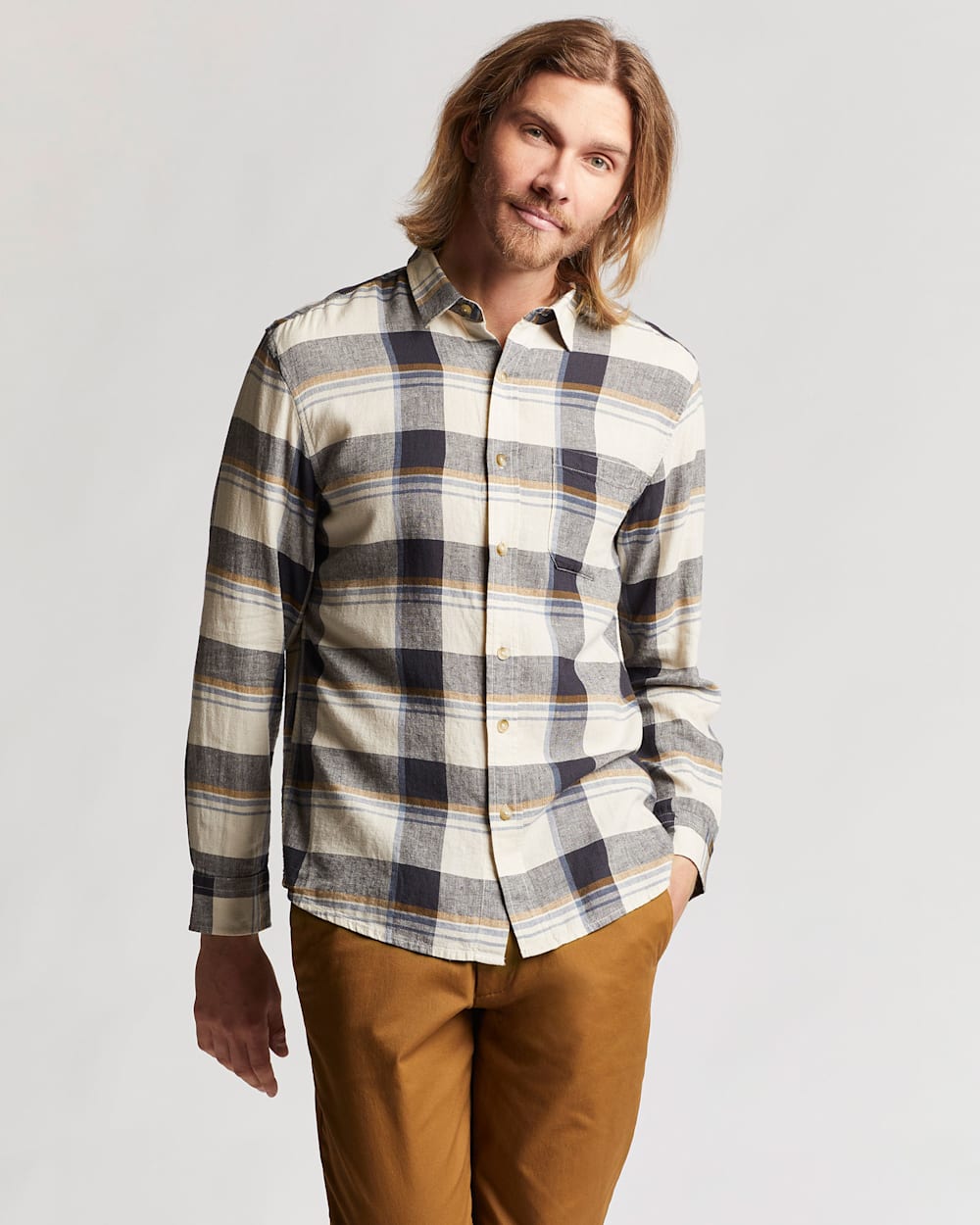 MEN'S LONG-SLEEVE LINEN SHIRT IN GREY/IVORY PLAID image number 1