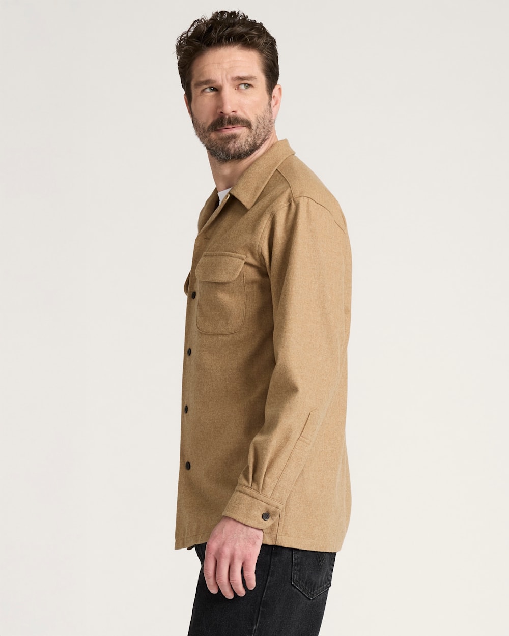 ALTERNATE VIEW OF MEN'S BOARD SHIRT IN TAN MIX image number 3