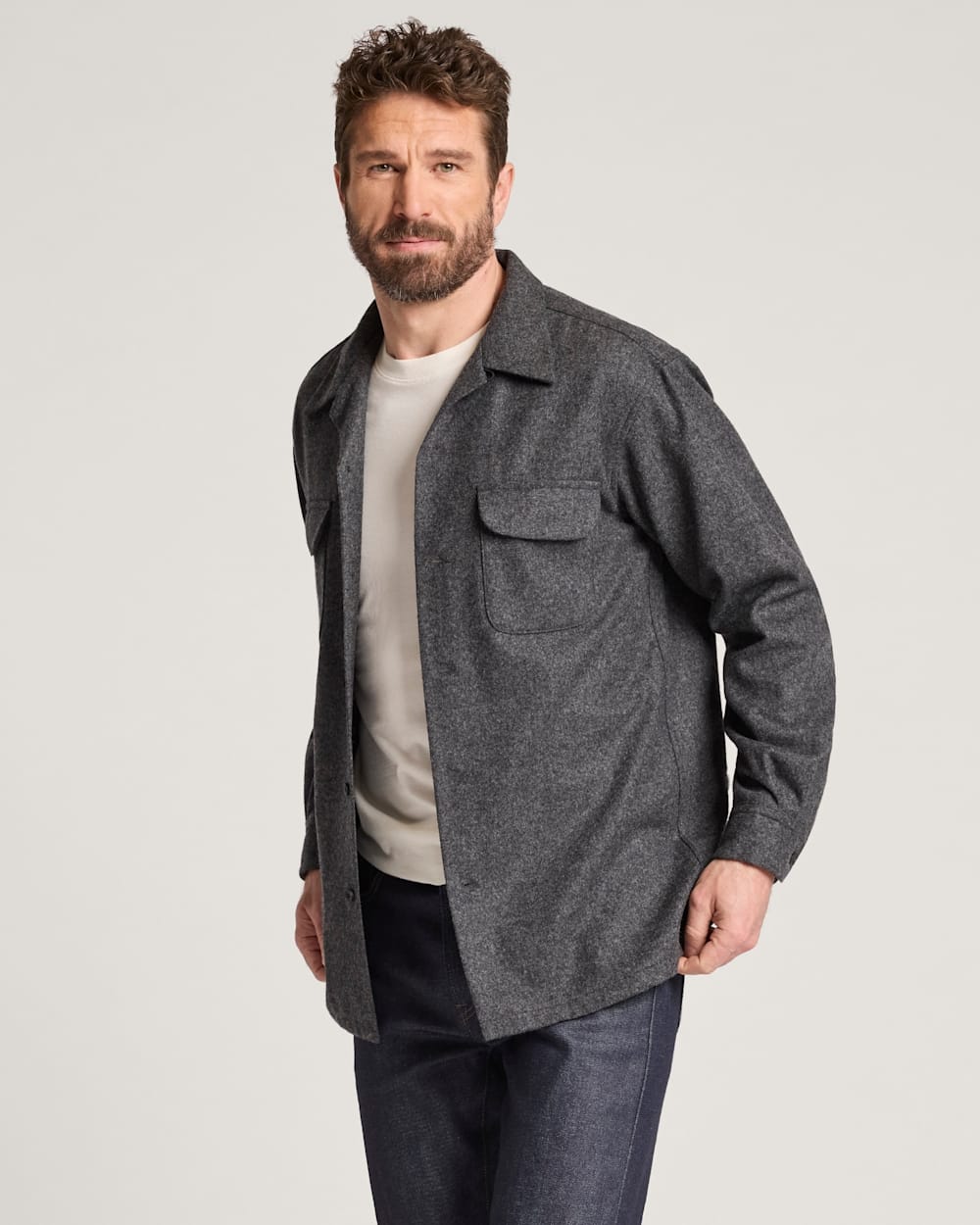 MEN'S BOARD SHIRT IN OXFORD GREY MIX SOLID image number 1