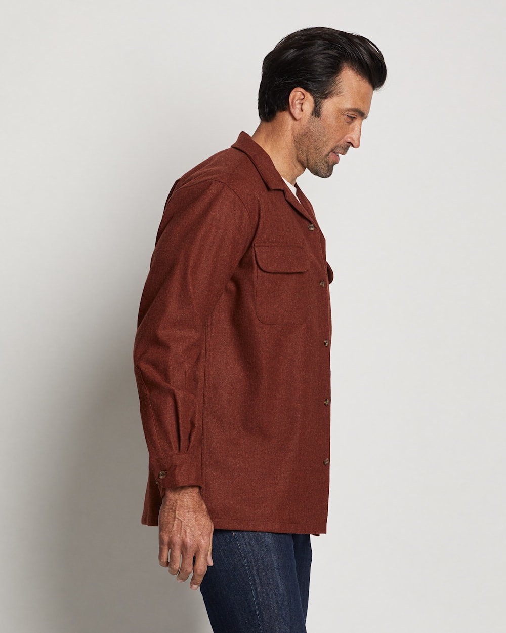 ALTERNATE VIEW OF MEN'S BOARD SHIRT IN RED MIX image number 4