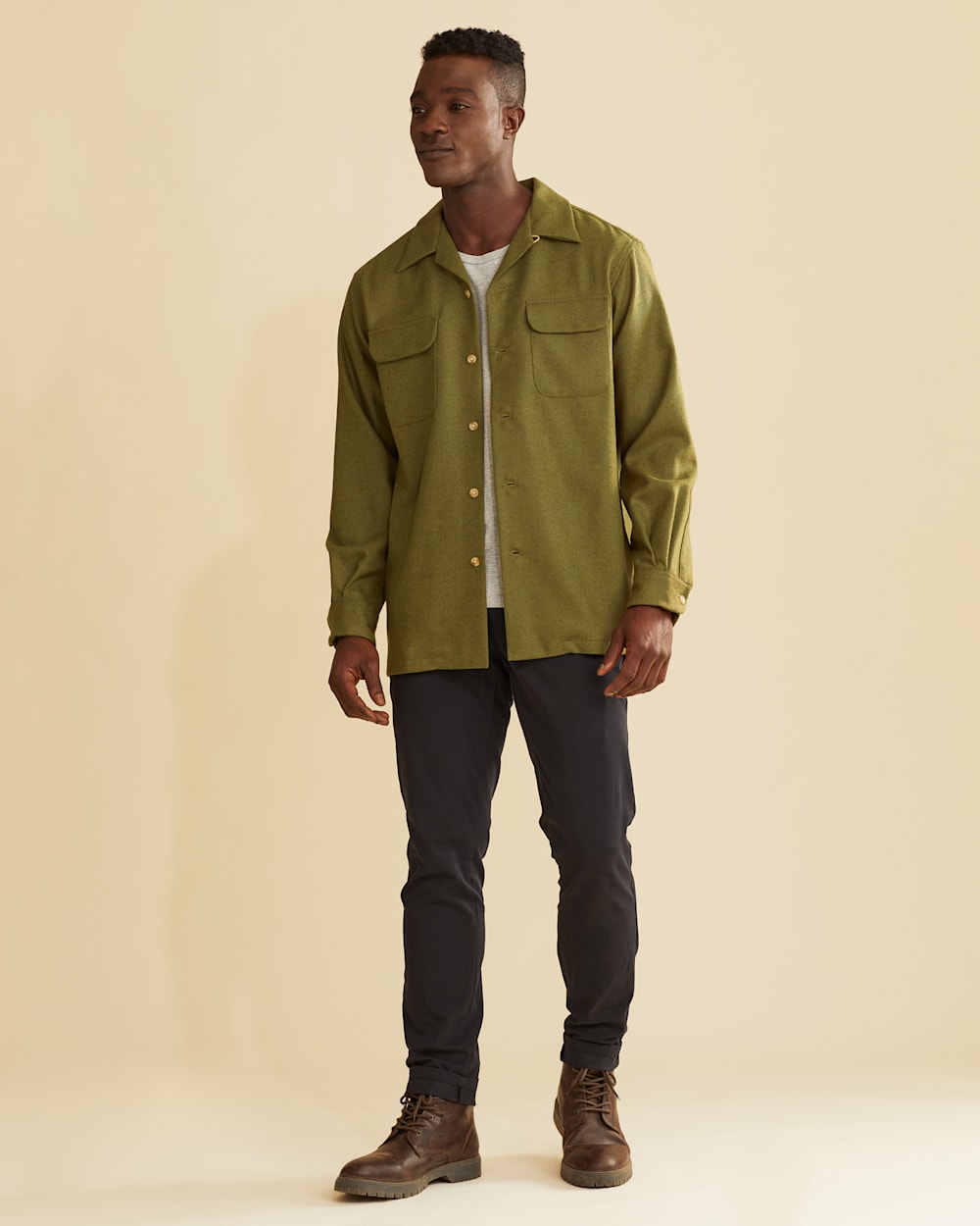 ALTERNATE VIEW OF MEN'S BOARD SHIRT IN OLIVE GREEN image number 6