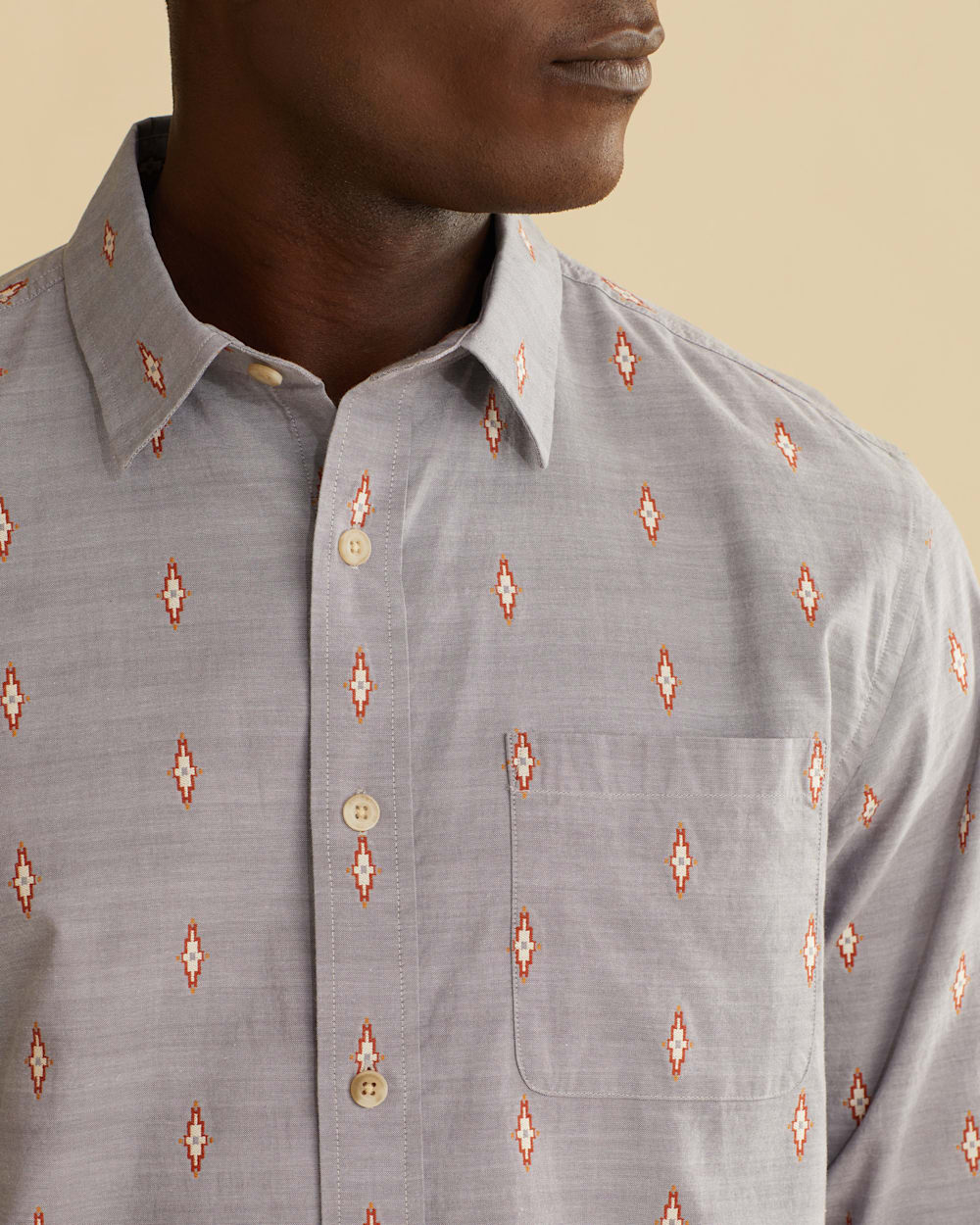 ALTERNATE VIEW OF MEN'S LONG-SLEEVE CARSON SHIRT IN PEWTER GREY image number 2