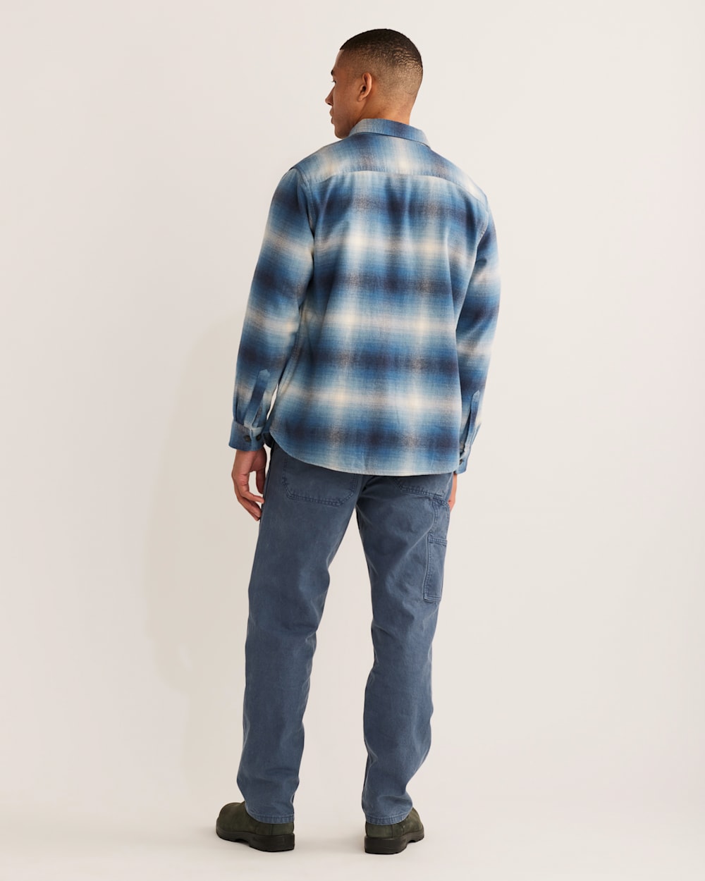 ALTERNATE VIEW OF MEN'S PLAID BURNSIDE DOUBLE-BRUSHED FLANNEL SHIRT IN ROYAL/WHITE PLAID image number 3