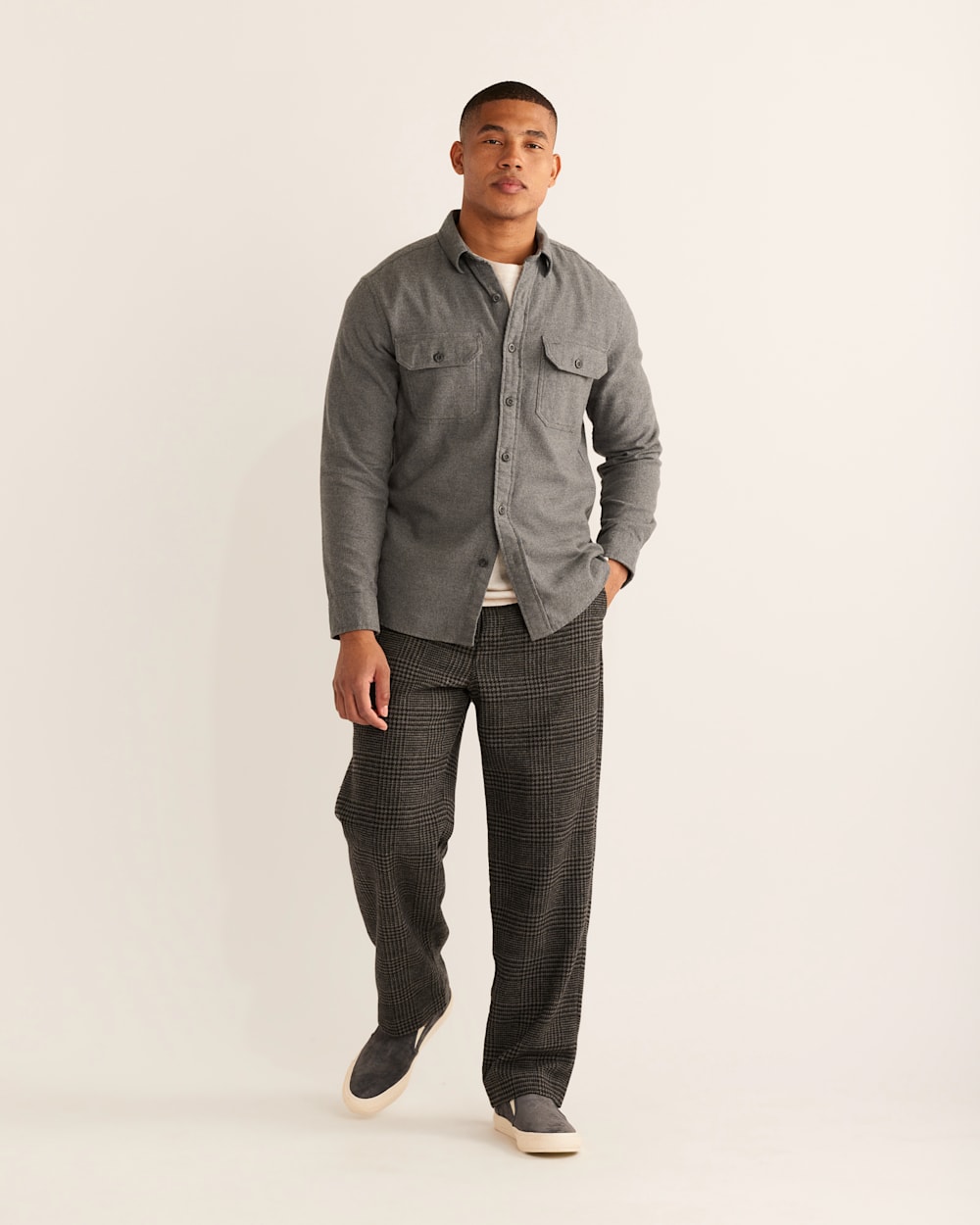 MEN'S BURNSIDE DOUBLE-BRUSHED FLANNEL SHIRT IN CHARCOAL HEATHER image number 1