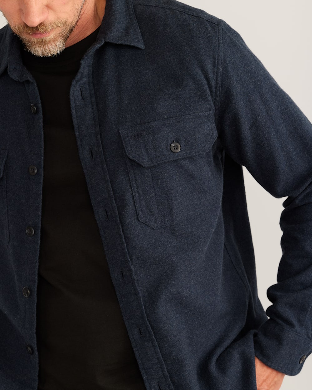 ALTERNATE VIEW OF MEN'S BURNSIDE DOUBLE-BRUSHED FLANNEL SHIRT IN NAVY HEATHER image number 5