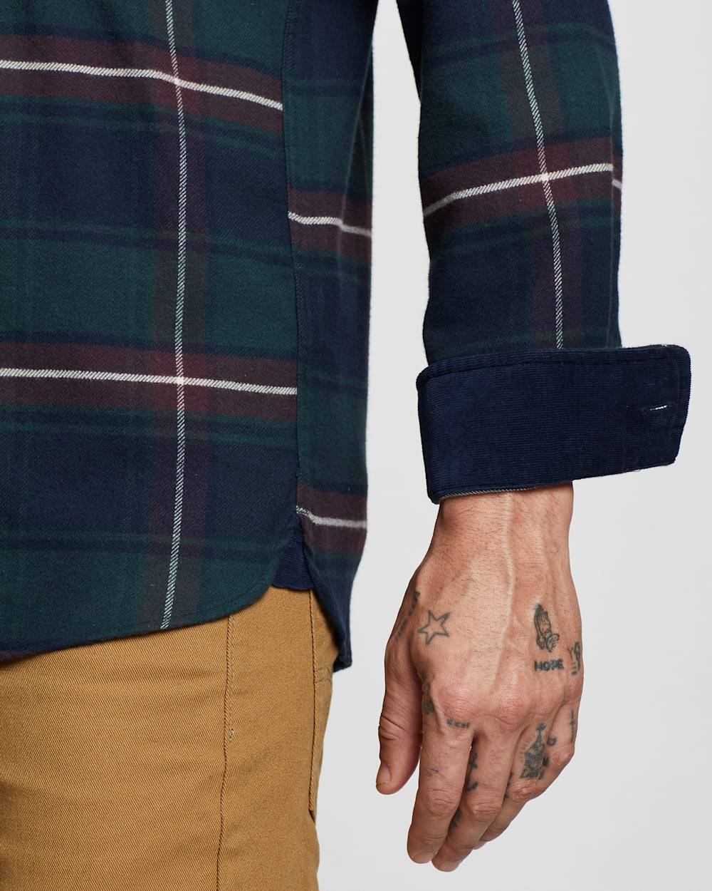 ALTERNATE VIEW OF MEN'S FREMONT DOUBLE-BRUSHED FLANNEL SHIRT IN GREEN/NAVY PLAID image number 4
