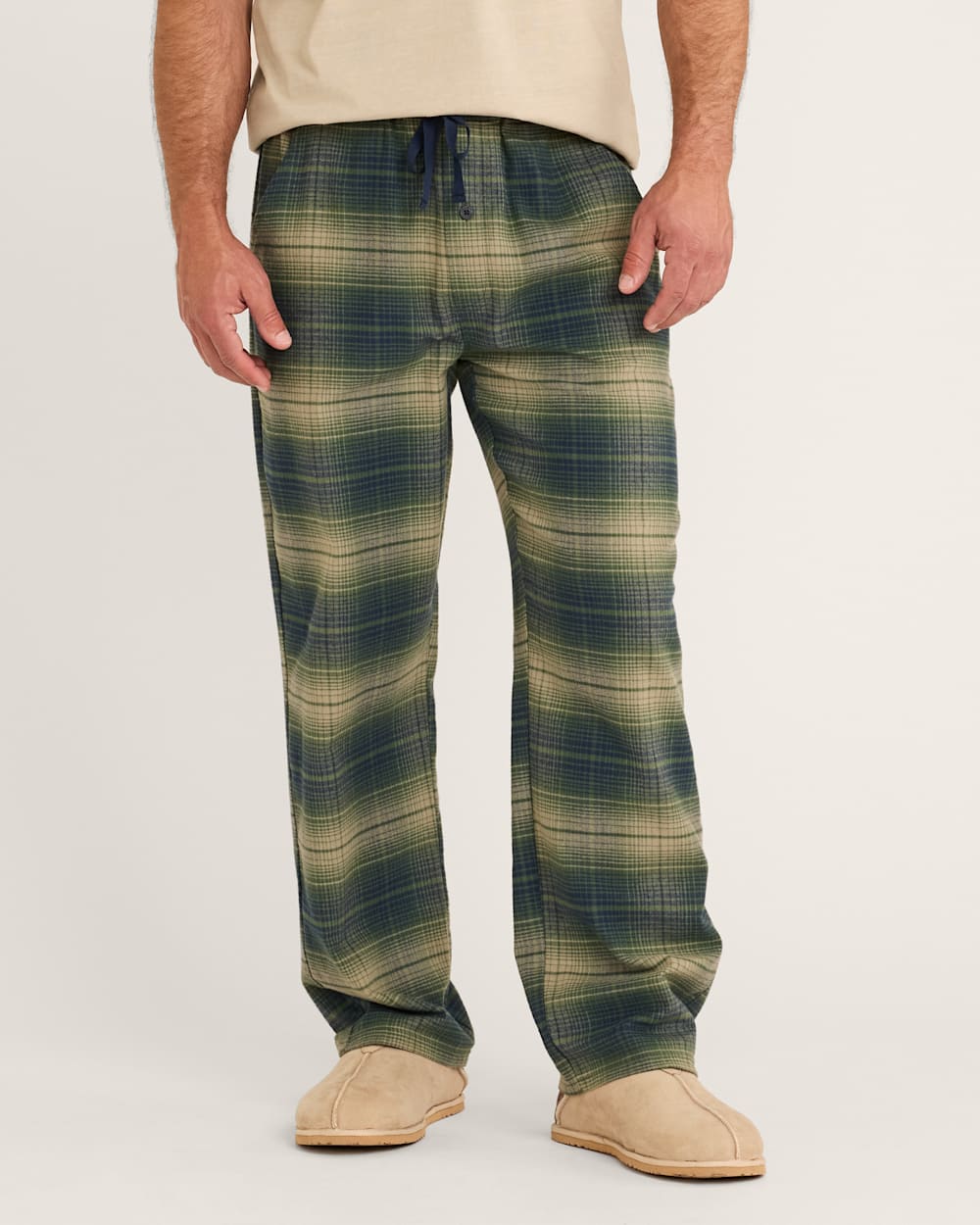 ALTERNATE VIEW OF MEN'S PLAID FLANNEL PAJAMA PANTS IN BLUE/GREEN/GREY image number 2