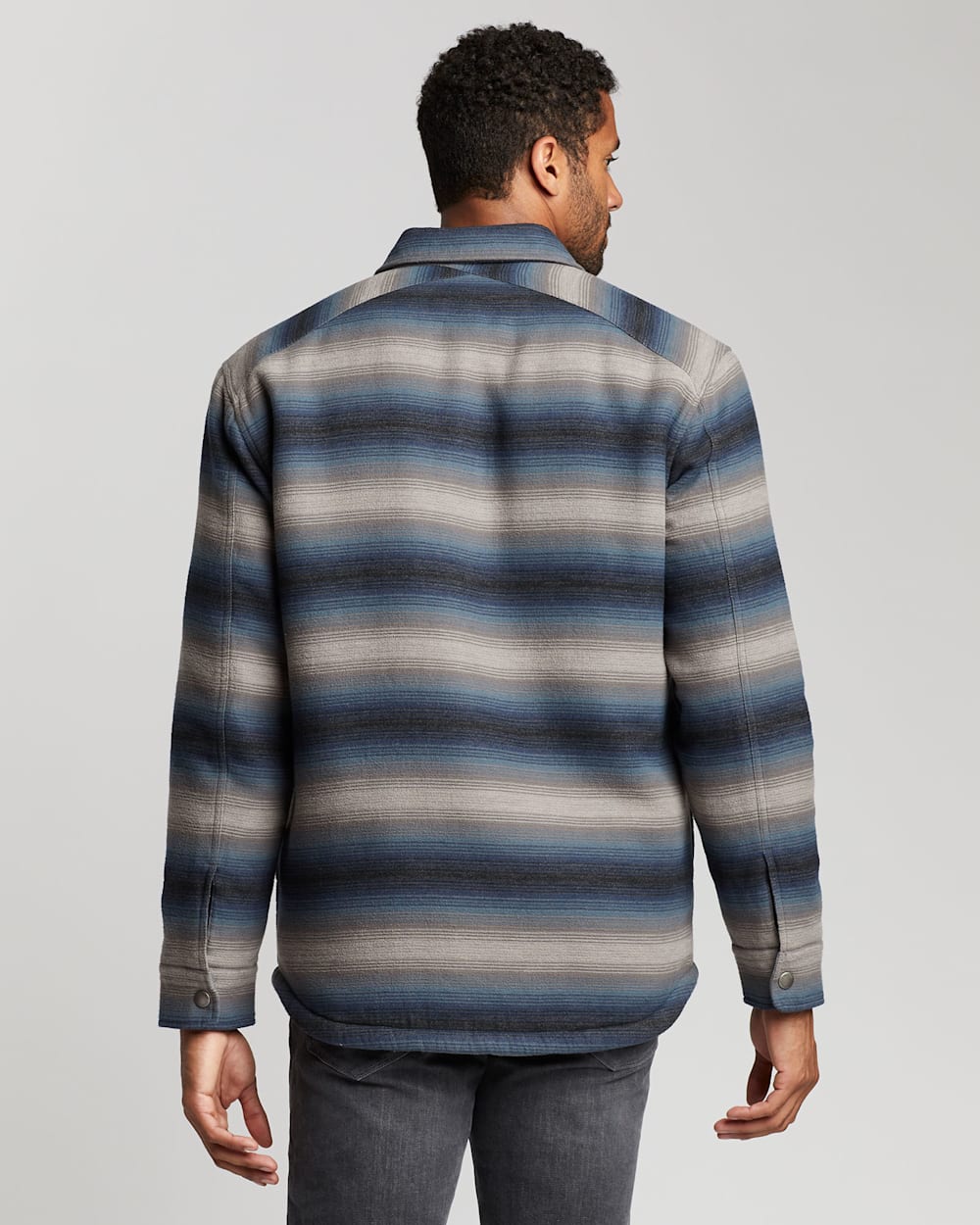 ALTERNATE VIEW OF MEN'S STRIPED SHERPA-LINED SHIRT JACKET IN BLACK/BLUE/GREY image number 3