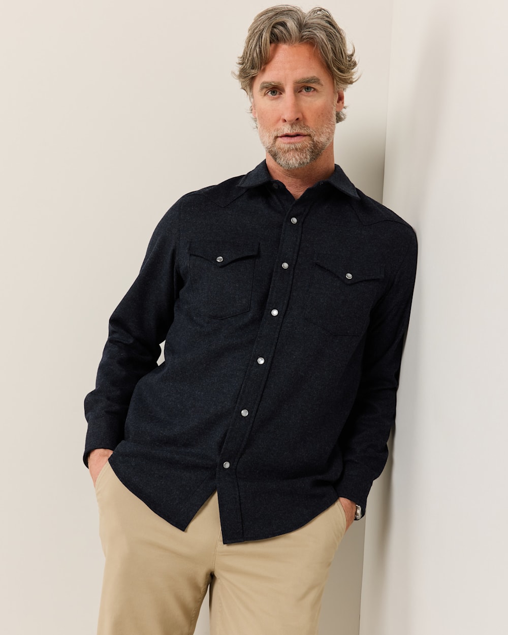 MEN'S SNAP-FRONT WESTERN CANYON SHIRT IN NAVY/BLACK MIX image number 1