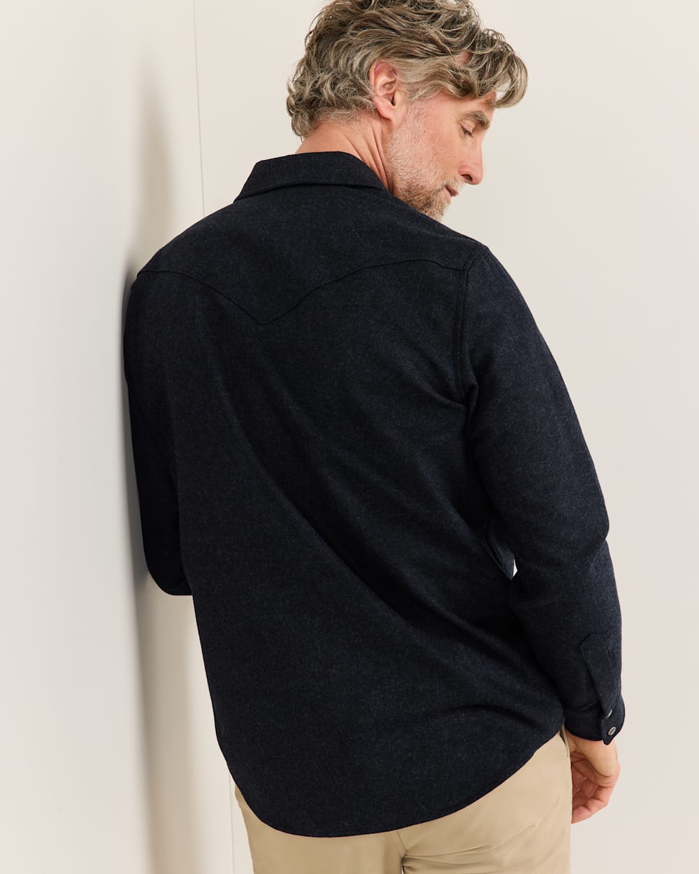 ALTERNATE VIEW OF MEN'S SNAP-FRONT WESTERN CANYON SHIRT IN NAVY/BLACK MIX image number 3