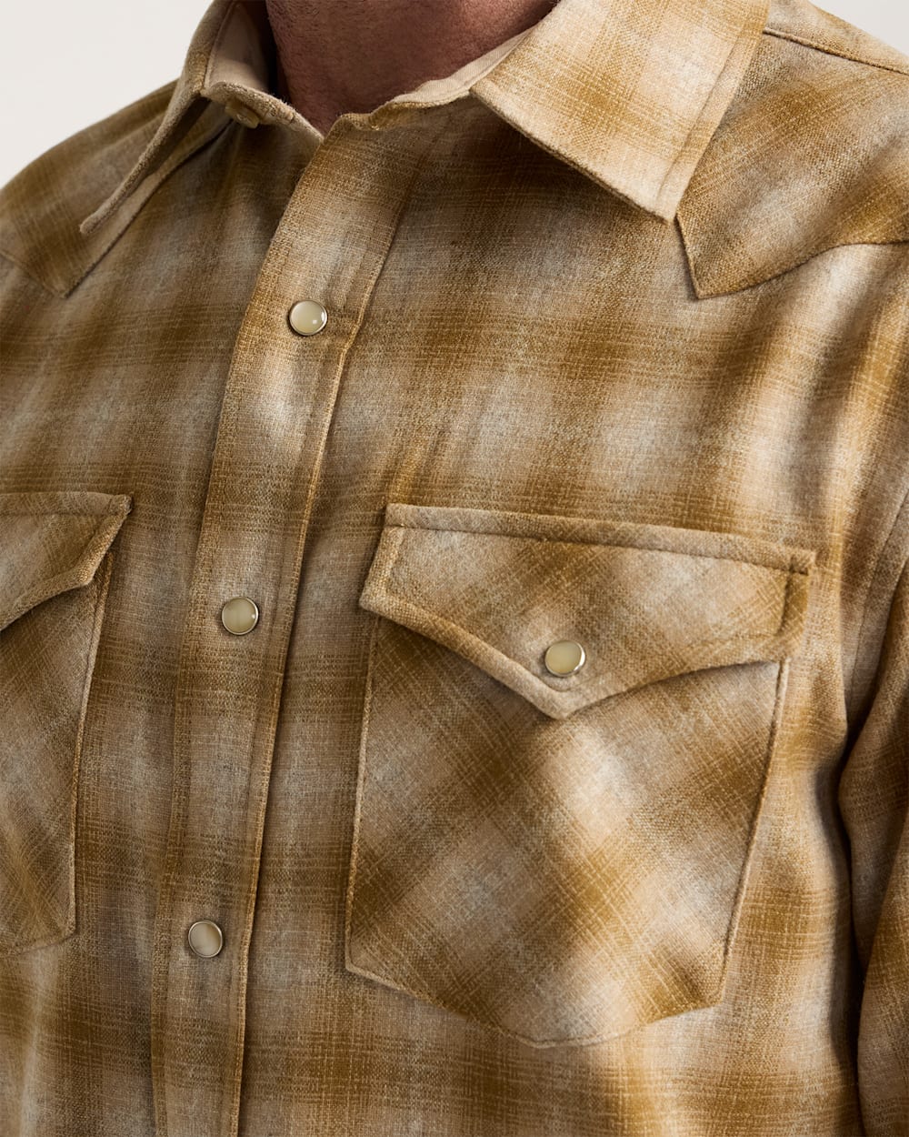 ALTERNATE VIEW OF MEN'S PLAID SNAP-FRONT WESTERN CANYON SHIRT IN TAN/BRONZE OMBRE image number 5