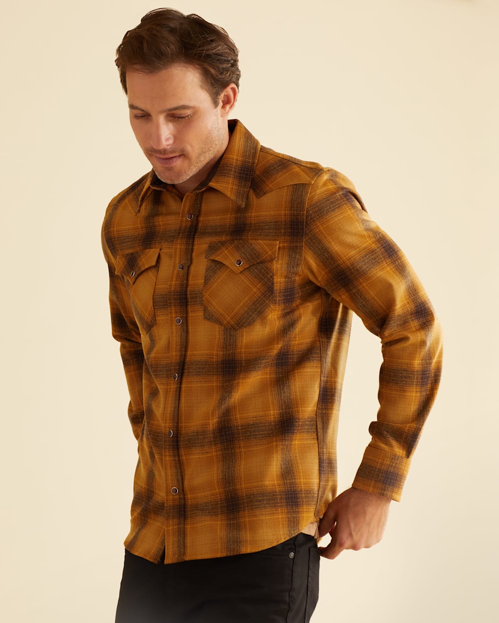 MEN'S PLAID SNAP-FRONT WESTERN CANYON SHIRT IN GOLD/BROWN OMBRE image number 1