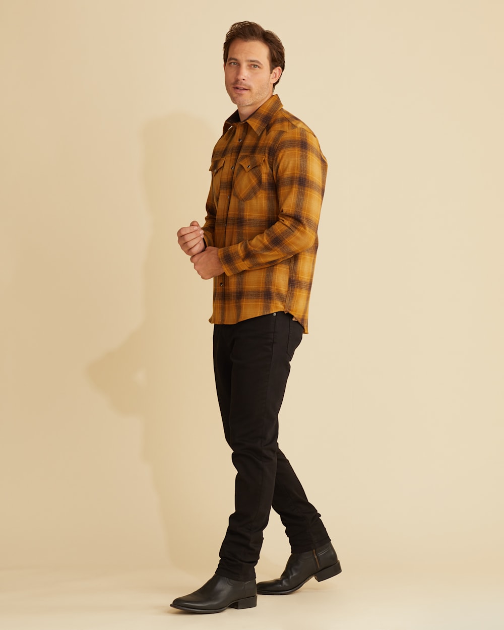 ALTERNATE VIEW OF MEN'S PLAID SNAP-FRONT WESTERN CANYON SHIRT IN GOLD/BROWN OMBRE image number 4