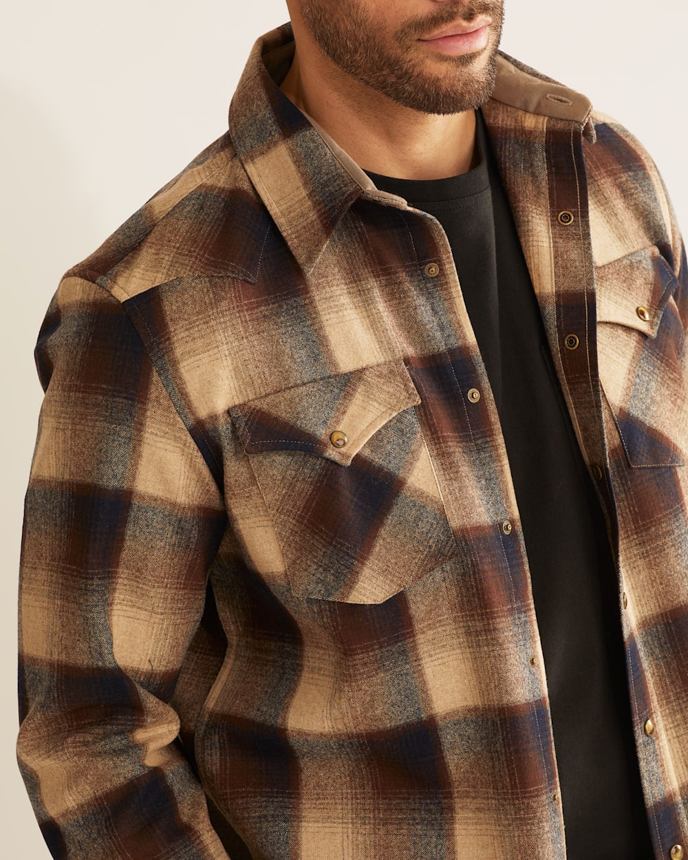 ALTERNATE VIEW OF MEN'S PLAID SNAP-FRONT WESTERN CANYON SHIRT IN BROWN/NAVY OMBRE image number 4
