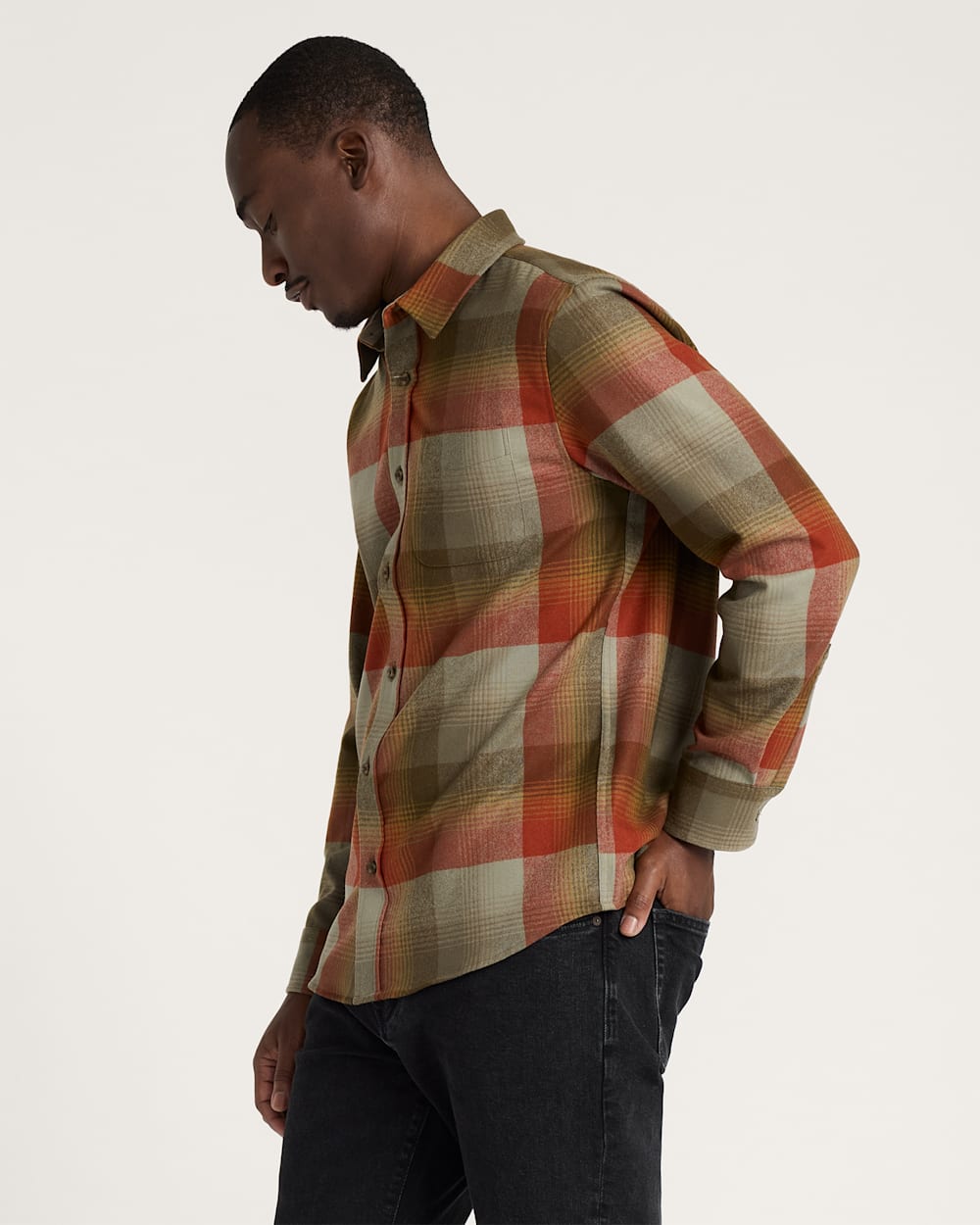 ALTERNATE VIEW OF MEN'S PLAID LODGE SHIRT IN TAN/RED PLAID image number 3