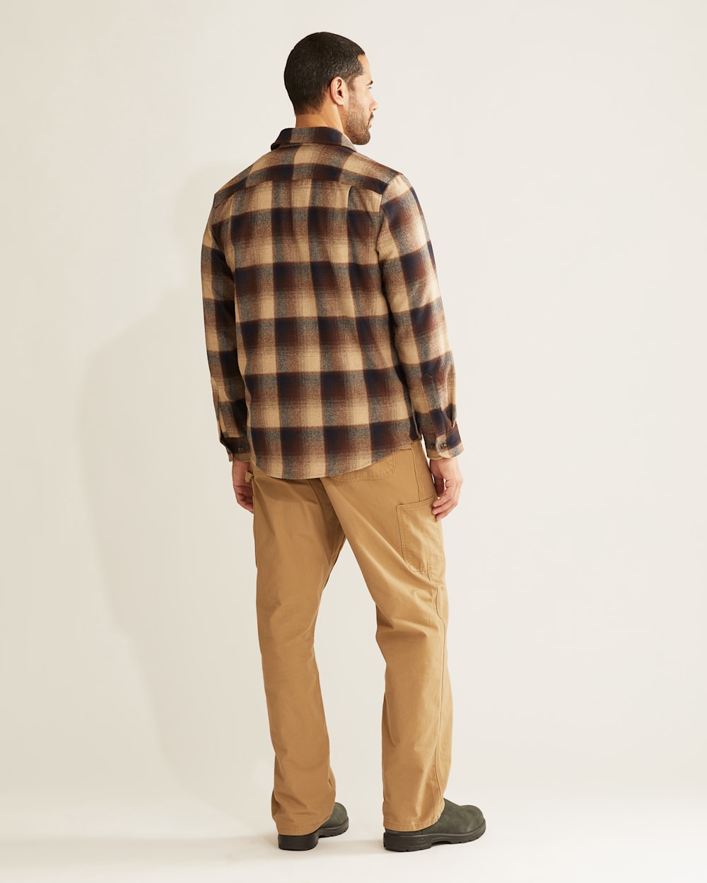 ALTERNATE VIEW OF MEN'S PLAID LODGE SHIRT IN BROWN/NAVY OMBRE image number 3