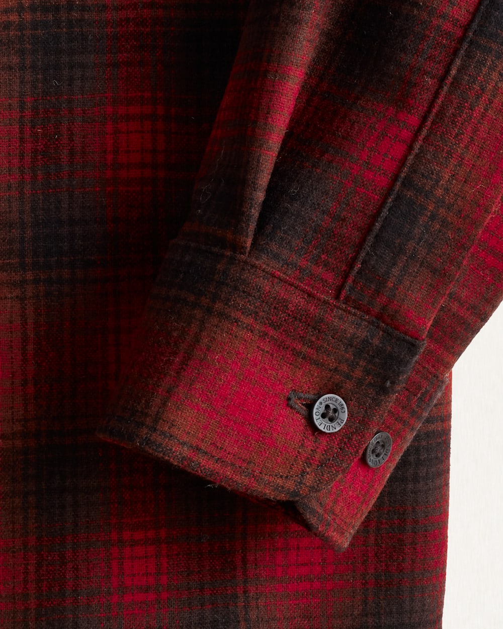 ALTERNATE VIEW OF MEN'S PLAID LODGE SHIRT IN RED OMBRE image number 3