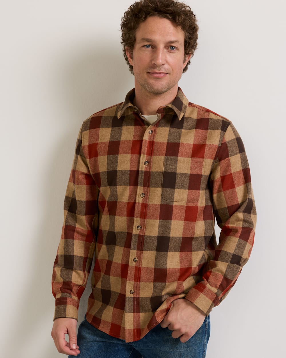 ALTERNATE VIEW OF MEN'S PLAID LODGE SHIRT IN RED MULTI CHECK image number 3