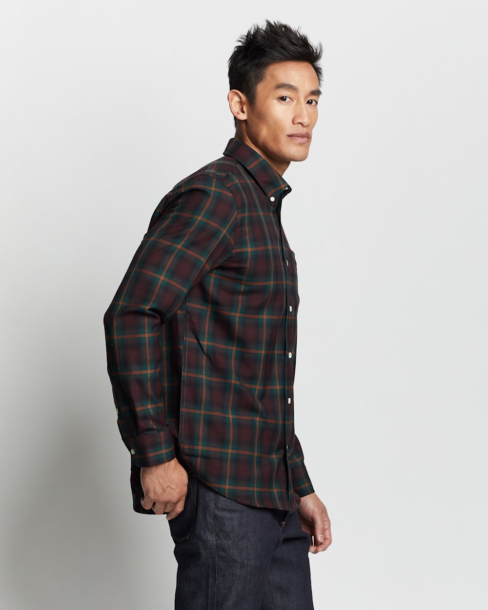 ALTERNATE VIEW OF AIRLOOM MERINO SIR PENDLETON SHIRT IN BURGUNDY/OLIVE OMBRE image number 2