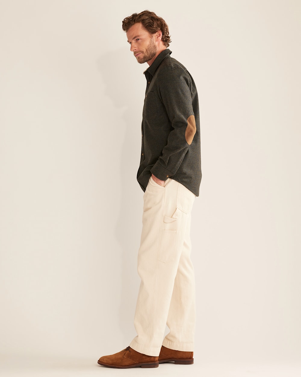 ALTERNATE VIEW OF MEN'S ELBOW-PATCH TRAIL SHIRT IN BLUE/GREEN image number 2