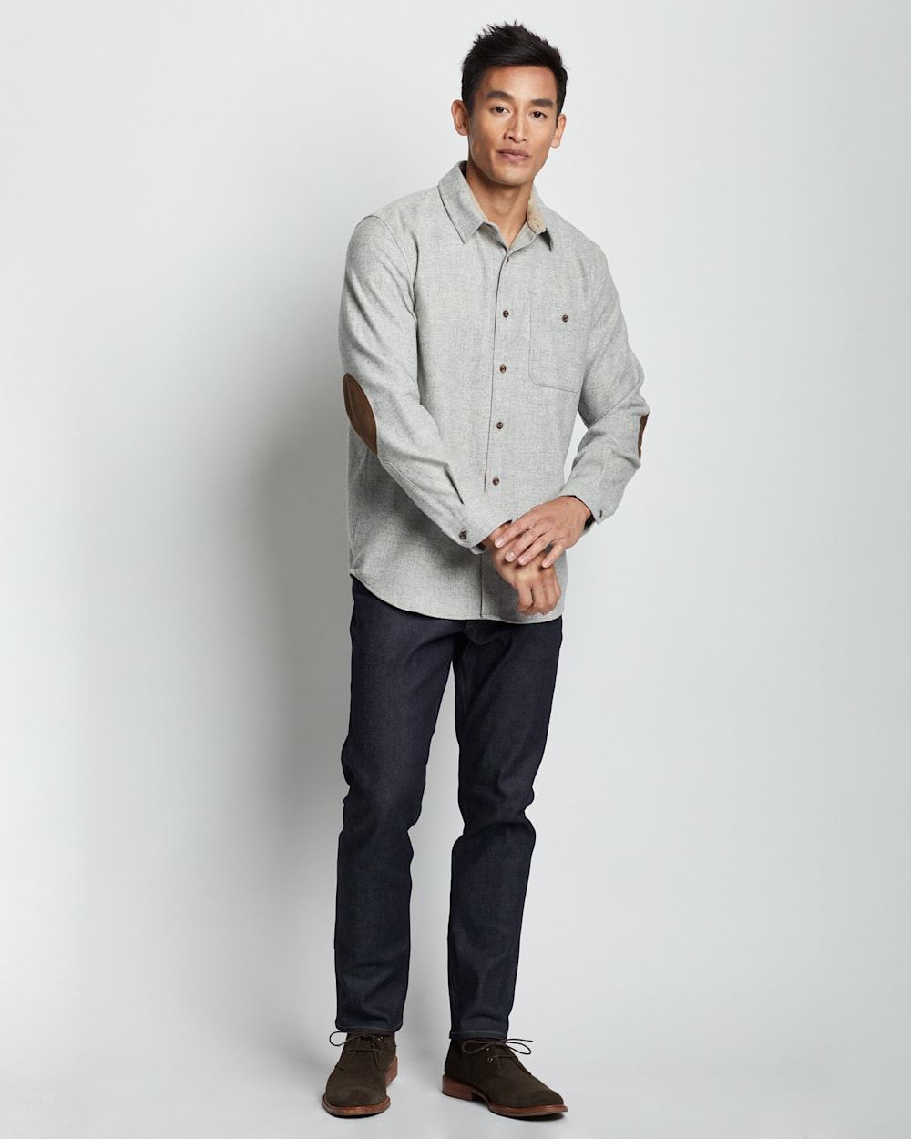 ALTERNATE VIEW OF MEN'S TRAIL SHIRT IN DARK NATURAL image number 2