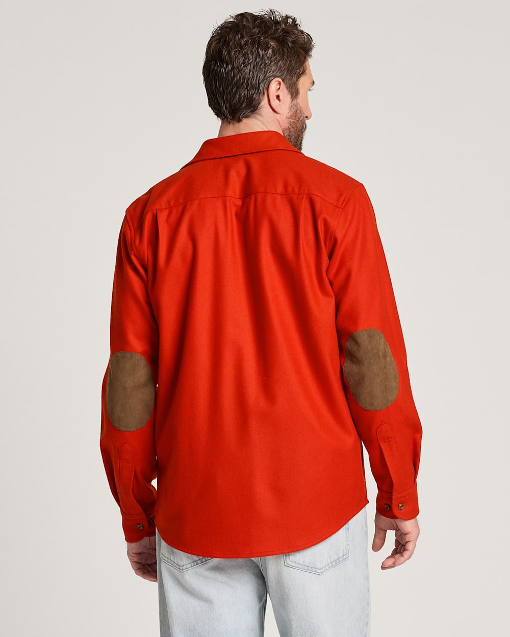 ALTERNATE VIEW OF MEN'S ELBOW-PATCH TRAIL SHIRT IN RED image number 2