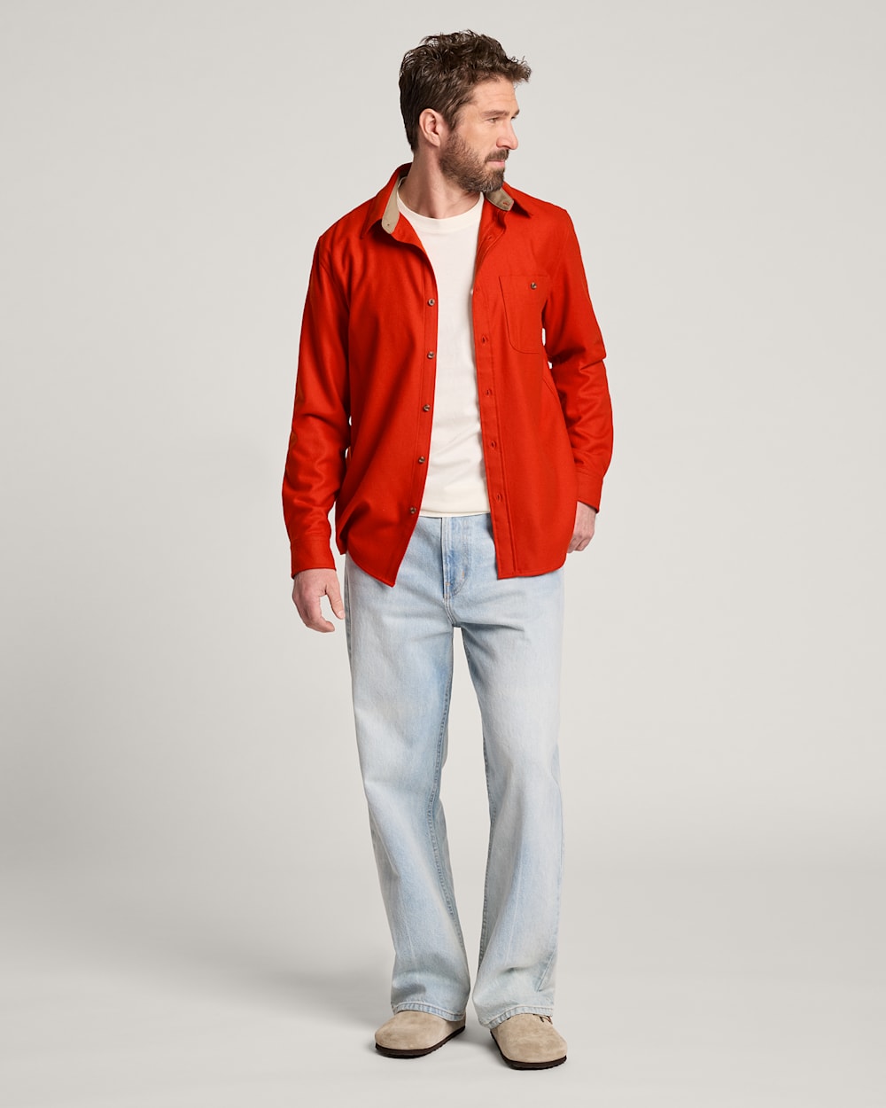 ALTERNATE VIEW OF MEN'S ELBOW-PATCH TRAIL SHIRT IN RED image number 6