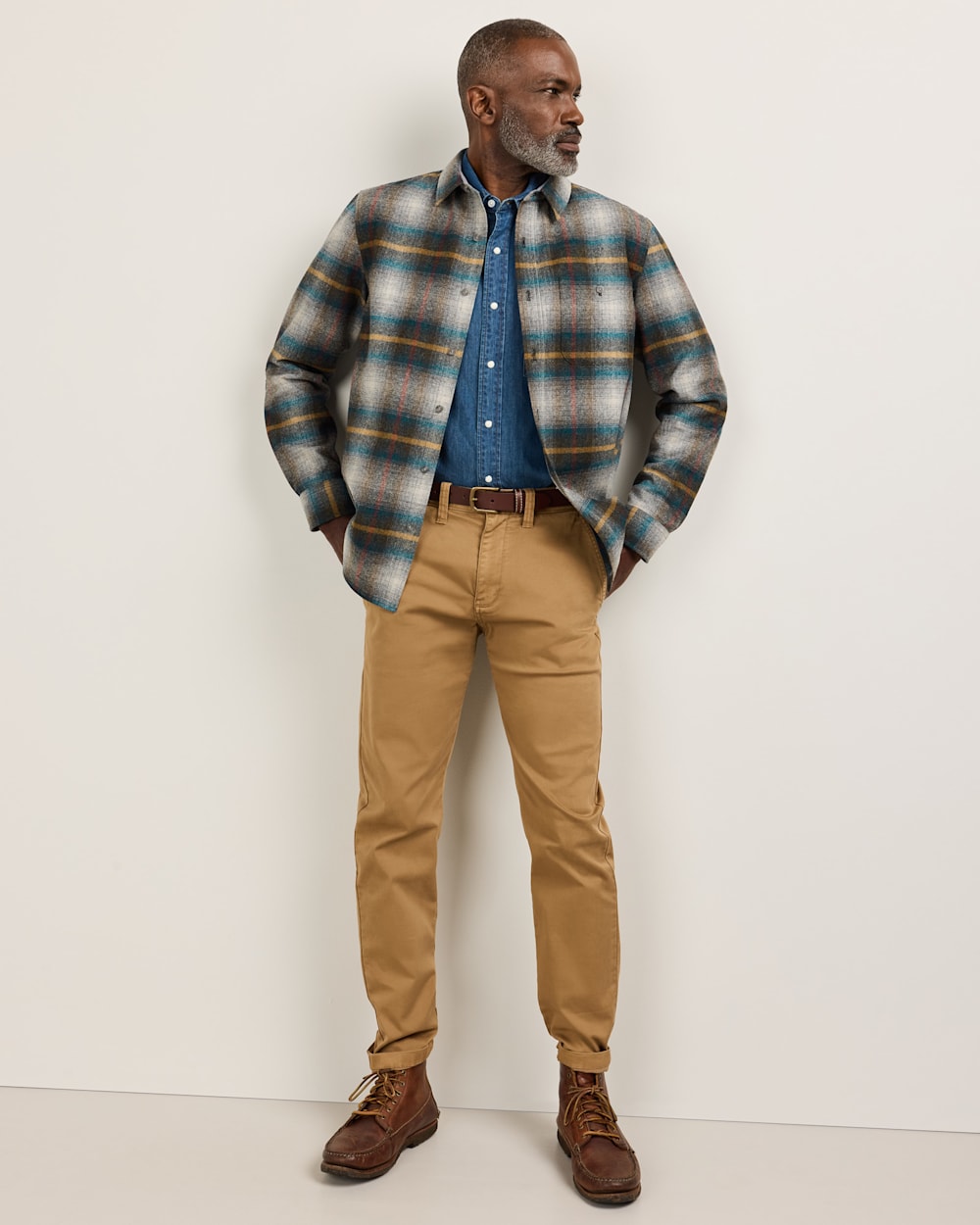 ALTERNATE VIEW OF MEN'S PLAID TRAIL SHIRT IN GREY MULTI PLAID image number 6