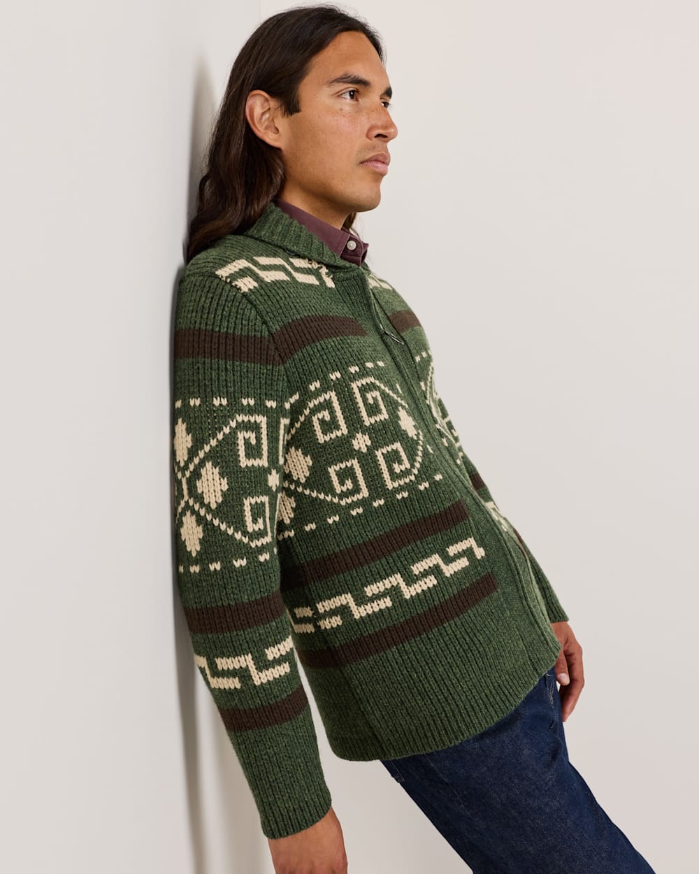 ALTERNATE VIEW OF THE ORIGINAL WESTERLEY MEN�S SWEATER IN DARK GREEN image number 4