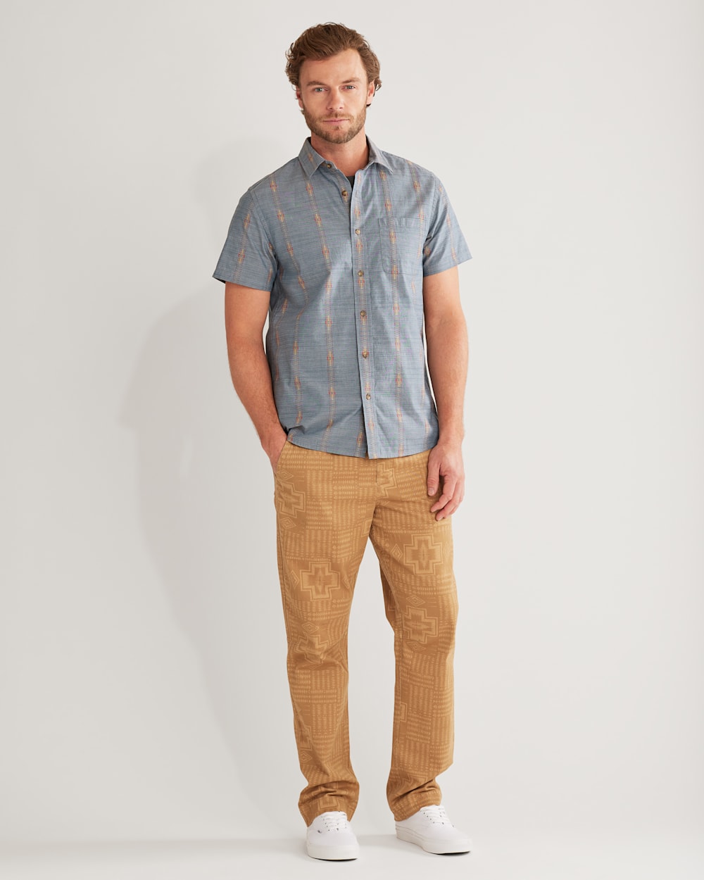 ALTERNATE VIEW OF MEN'S SHORT-SLEEVE CARSON CHAMBRAY SHIRT IN DEEP BLUE image number 5