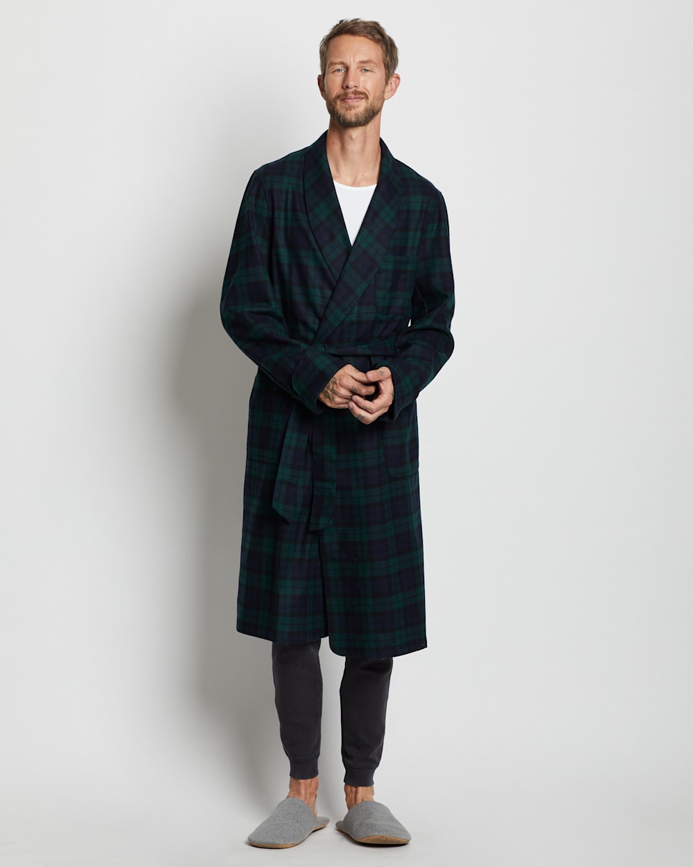 MEN'S WASHABLE WHISPERWOOL ROBE IN BLACK WATCH TARTAN image number 1