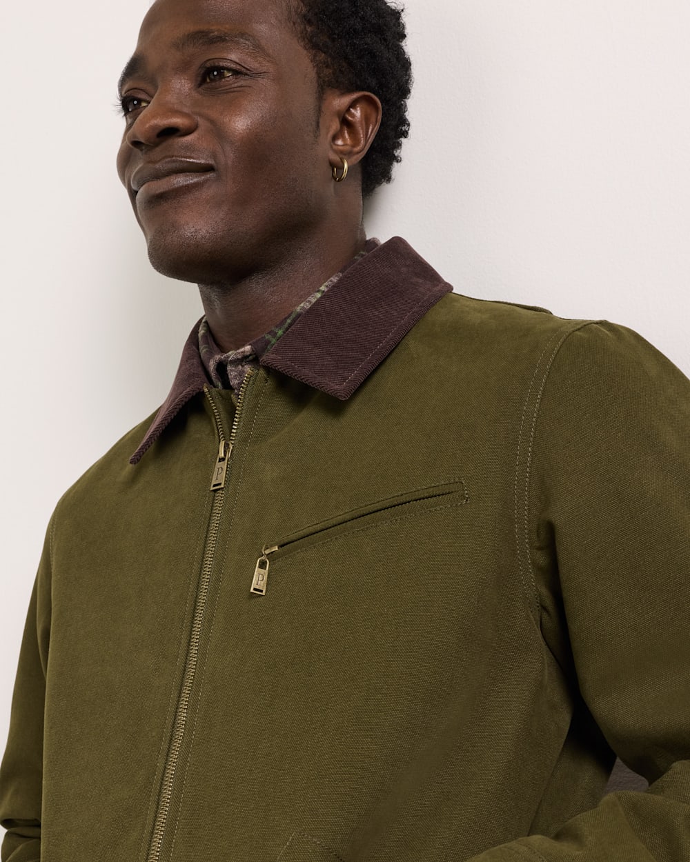 ALTERNATE VIEW OF MEN'S TAHOMA CANVAS TRUCKER JACKET IN DARK OLIVE image number 4