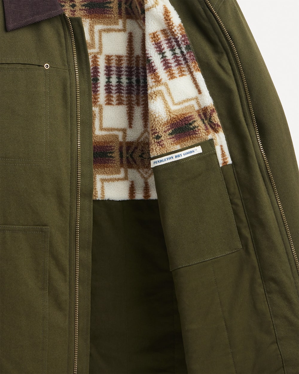 ALTERNATE VIEW OF MEN'S GORGE CANVAS BARN COAT IN DARK OLIVE image number 3