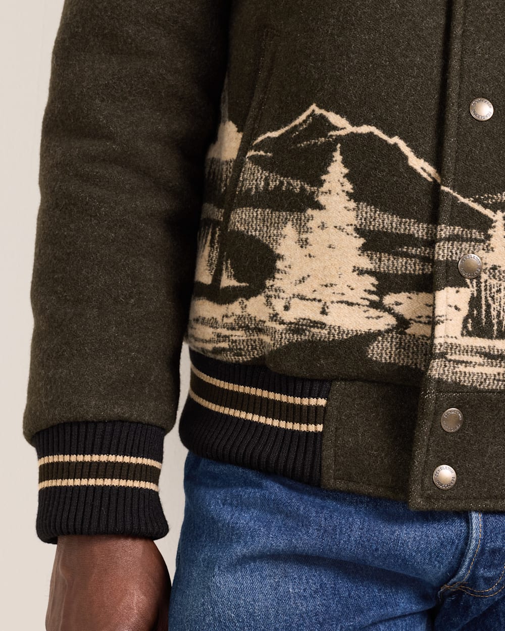 ALTERNATE VIEW OF MEN'S LOOKOUT VALLEY VARSITY WOOL JACKET IN GREEN image number 5