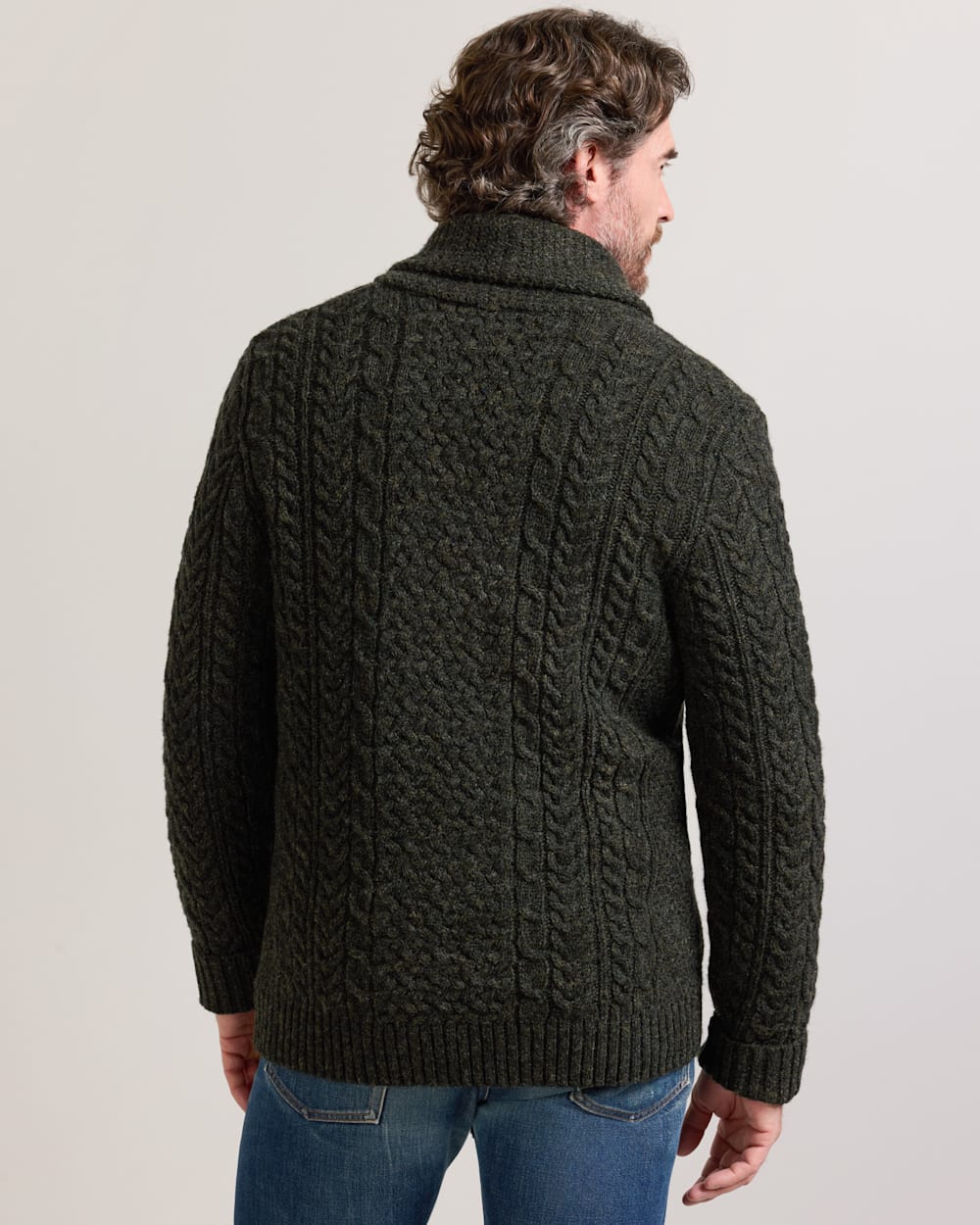 ALTERNATE VIEW OF MEN'S WOOL FISHERMAN CARDIGAN IN DARK GREEN HEATHER image number 4