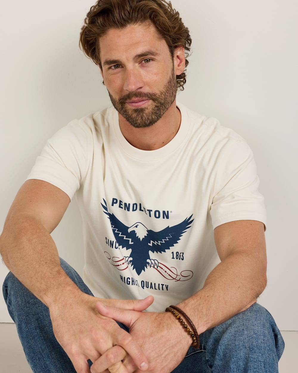 MEN'S SHORT-SLEEVE DESCHUTES EAGLE GRAPHIC TEE IN WHITE/NAVY image number 1