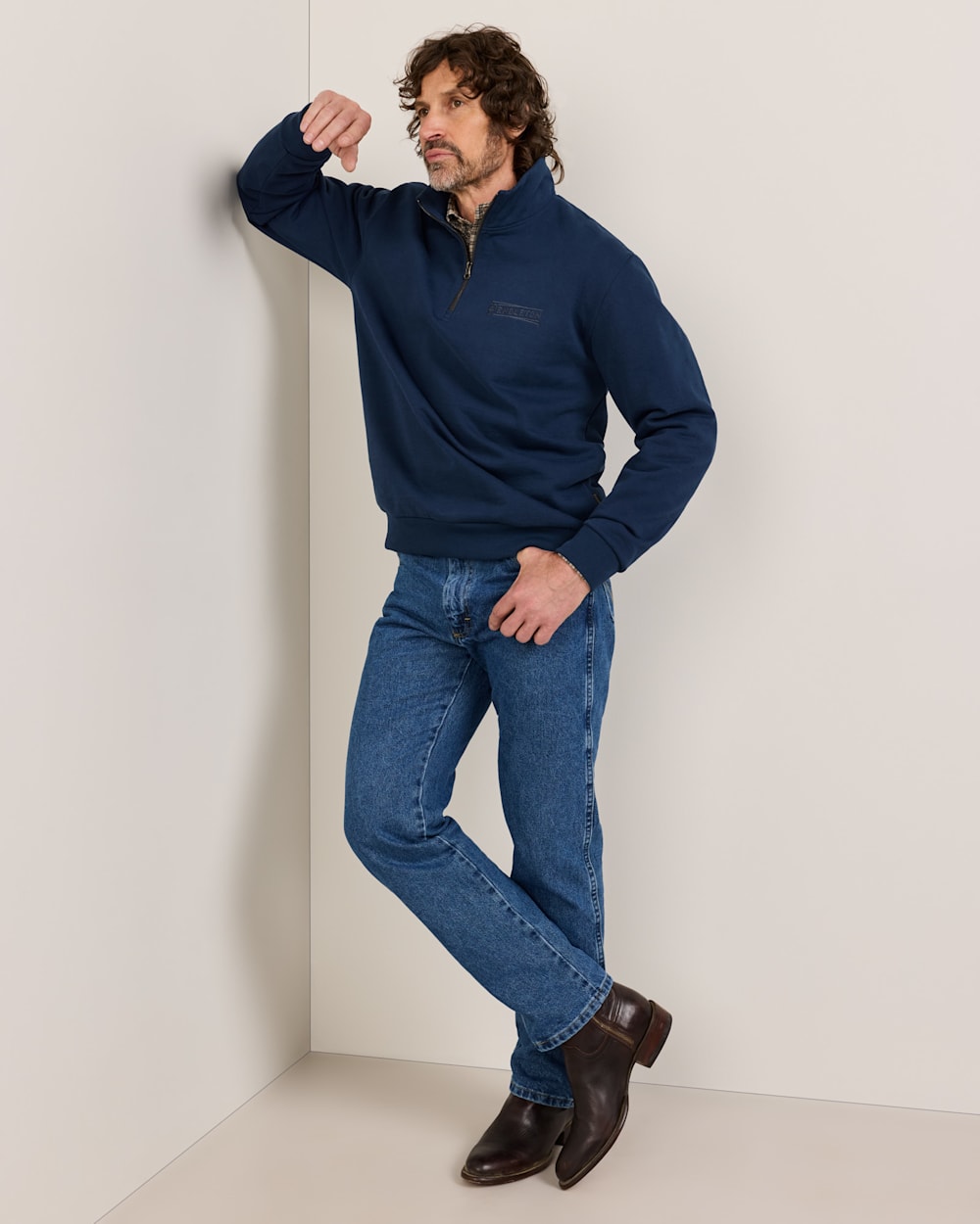 ALTERNATE VIEW OF MEN'S FRENCH TERRY QUARTER-ZIP SWEATSHIRT IN NAVY image number 5