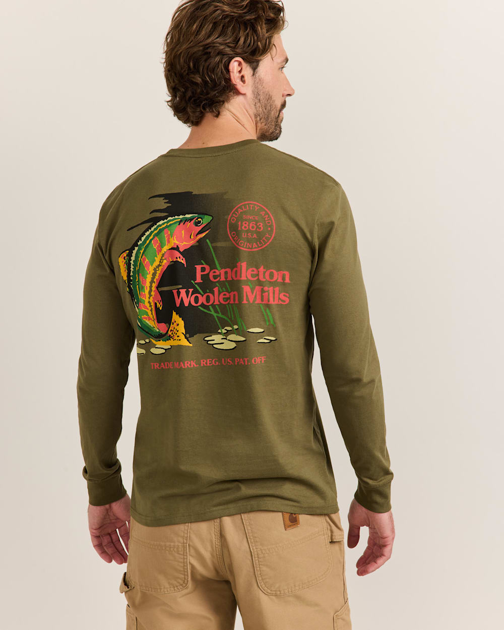 ALTERNATE VIEW OF MEN'S LONG-SLEEVE FRESHWATER FISHING GRAPHIC TEE IN MILITARY/MULTI image number 2